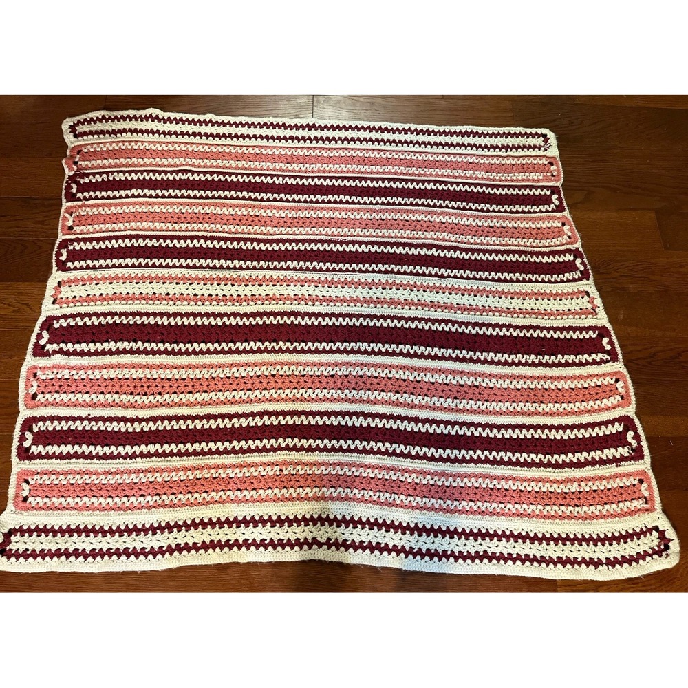 VTG Crochet Granny Afghan Cream Pink Blanket‎ Throw Handmade Cottage Boho Retro
